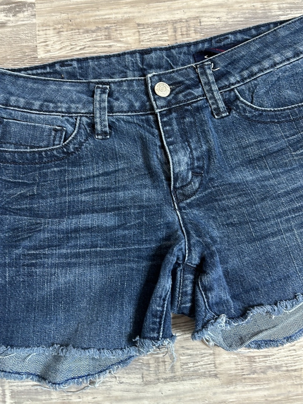 Seven7 Premium Denim Raw Hem Jean Shorts Size 29 Medium Wash (WA-1561) - Picture 2 of 7